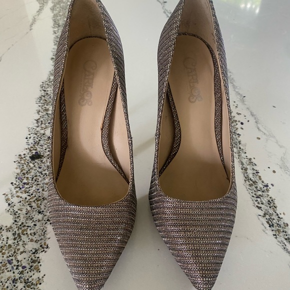 Glam and Gold Carlos Santana Pump size 5 - Picture 2 of 5